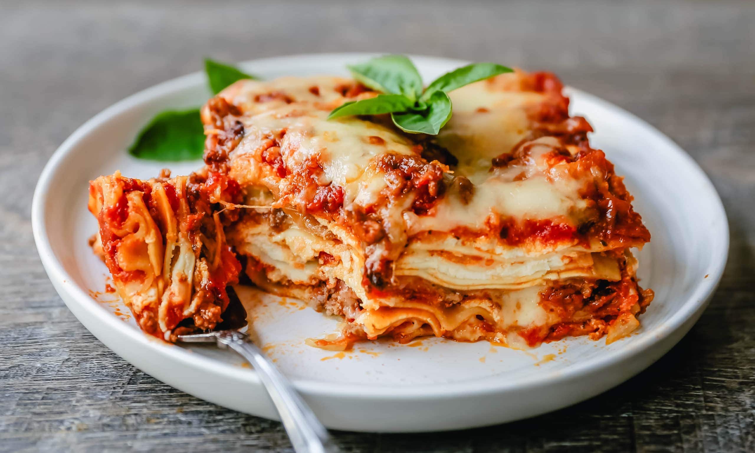 lasagna dish